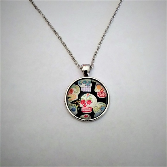 3 for $49 NEW Sugar Skulls Necklace - Picture 2 of 5